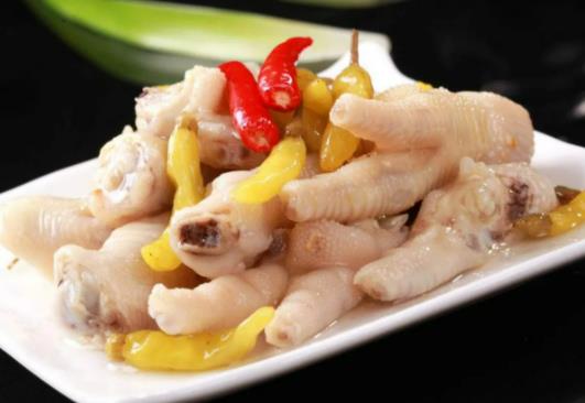 泡椒鳳爪放檸檬會不會苦?做泡椒鳳爪用青檸檬還是黃檸檬