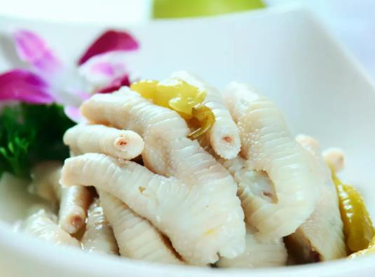 泡椒鳳爪焯水需要放鹽嗎?泡椒鳳爪可以天天吃嗎