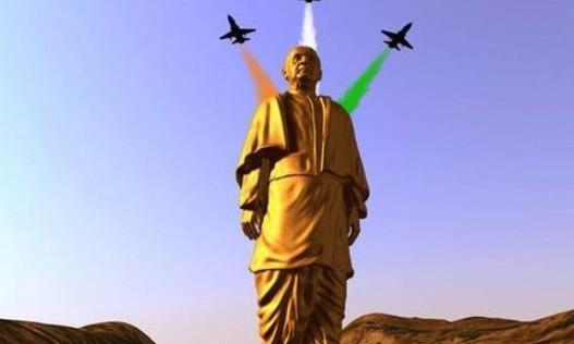 世界最高雕像 薩達爾·帕特爾塑像高182米