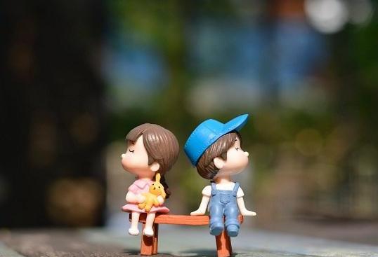 男朋友不舍得為你花錢就是不愛你嗎?不收男朋友轉(zhuǎn)賬的女人好嗎