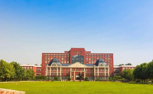 1、東北大學秦皇島分校.jpg