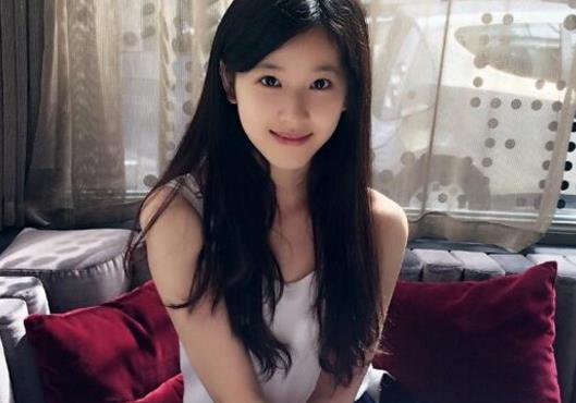 二、清華大學(xué)校花——章澤天.jpg