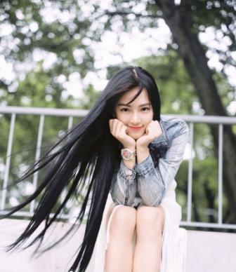 6、黃燦燦.jpg