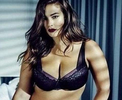 10、AshleyGraham(阿什利·葛拉罕.jpg