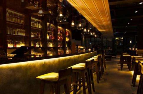 國內最好玩的十大酒吧排名,Quinary、蘇荷酒吧容易艷遇