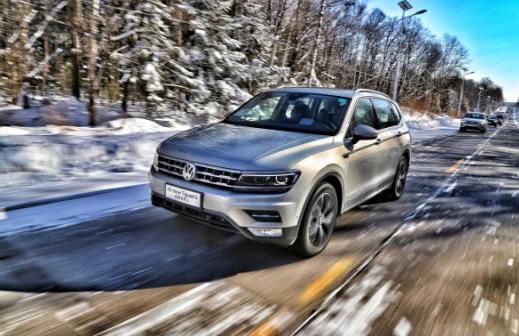 25萬左右的好車排行榜,豐田漢蘭達、大眾邁騰舒適豪華