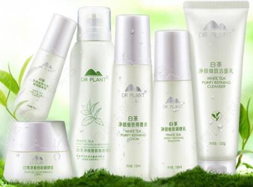 十款收縮毛孔的平價水乳排名,WIS雪域冰肌套裝能夠緩解肌膚