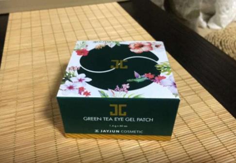 全球十大眼膜排行榜,蘭蔻小黑瓶、悅薇眼膜都不錯