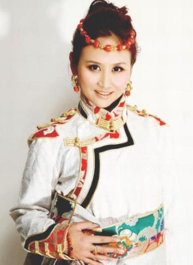 藏族十大美女排名,阿蘭·達瓦卓瑪、降央卓瑪美若天仙