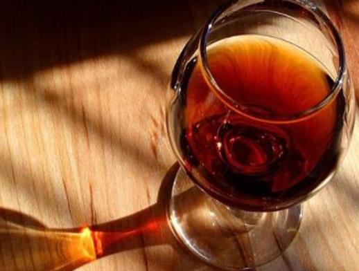 酒吧烈酒排行榜,龍舌蘭、白蘭地度數高別貪杯哦