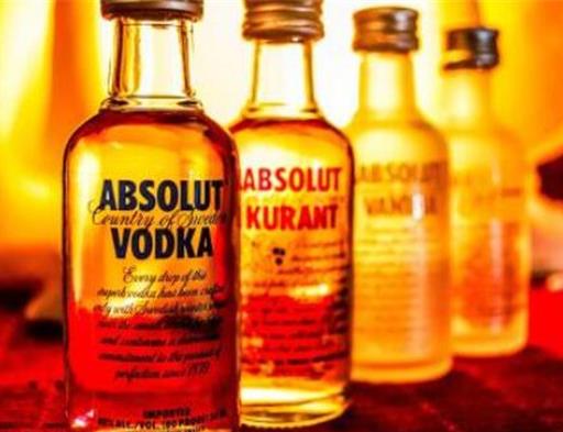 十大名酒排名,皇冠伏特加、絕對伏特加很受歡迎