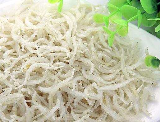 南昌十大能帶走吃的特產,軍山湖大閘蟹、白糖糕十分美味