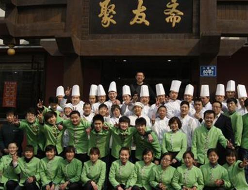 張店十大飯店排名,四四席是魯菜館,知味齋的烤鴨很美味