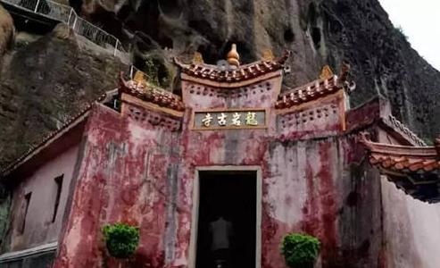 深圳7大香火旺盛的寺廟,羅湖區(qū)弘法寺自然風(fēng)景優(yōu)美,鳳巖古廟信徒多