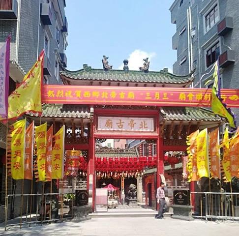 深圳7大香火旺盛的寺廟,羅湖區(qū)弘法寺自然風(fēng)景優(yōu)美,鳳巖古廟信徒多