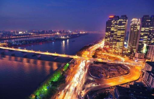 2019中國數字化城市排名,北京經濟發展好,深圳號稱中國硅谷