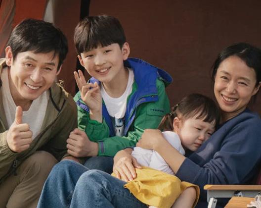 2019韓國高分電影排名,《寄生蟲》豆瓣評分8.7,《小委托人》感人