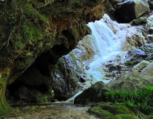 荊門(mén)十大旅游景點(diǎn)大全,黃仙洞稱(chēng)洞內(nèi)一絕,明顯陵布局合理
