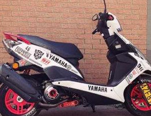 十大踏板摩托車排行榜,鈴木天浪650、寶馬C650GT值得信賴