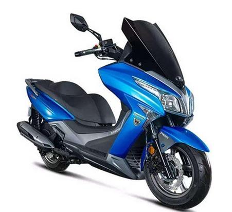 十大踏板摩托車排行榜,鈴木天浪650、寶馬C650GT值得信賴
