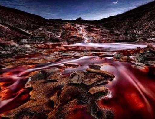 世界十大奇特的自然景觀,五色河很夢幻,七色土由火山噴發