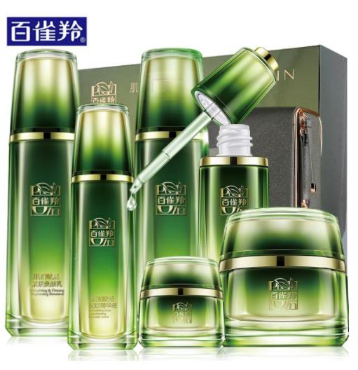 40歲左右中年護(hù)膚品排名,玉蘭油大紅瓶、SK-II神仙水抗衰老