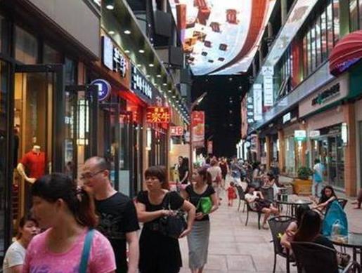 東莞美食最多的景點,中國圣心糕點博物館、長安新民食街有代表性