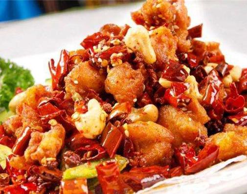 中國十大頂級名菜排名,北京烤鴨肥而不膩、麻婆豆腐濃郁獨特
