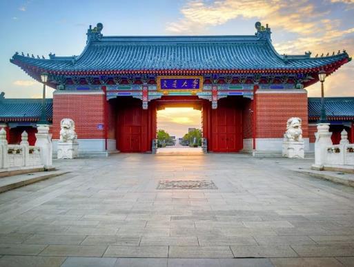 世界工科排名前十的大學(xué),清華大學(xué)、新加坡國立大學(xué)世界級頂尖