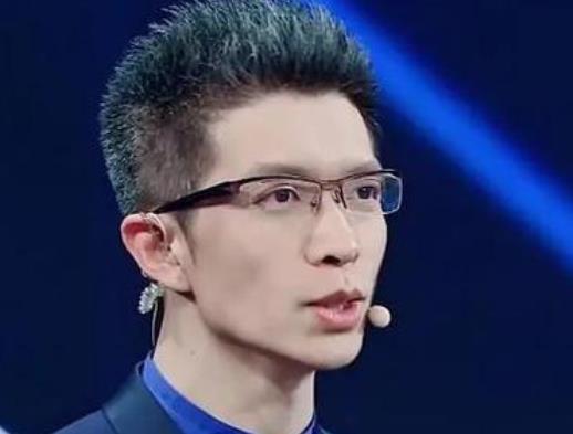央視十大著名主持人,倪萍輩分高、董卿主持風格溫雅大氣