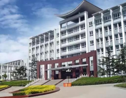 中國十大中醫學院,北京中醫藥大學、廣州中醫藥大學很權威