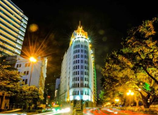 廣州最美十大夜景排名,廣州塔又名小蠻腰、荔枝灣涌有意義