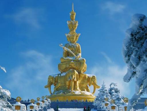 成都周邊游旅游景點,武侯祠亦稱孔明廟,成都歡樂谷很好玩