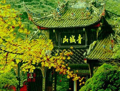 成都周邊游旅游景點,武侯祠亦稱孔明廟,成都歡樂谷很好玩