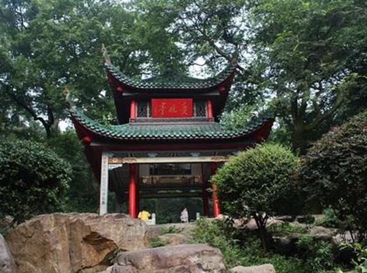長沙十大最受好評景點,岳麓山自然景觀多、橘子洲景色秀美