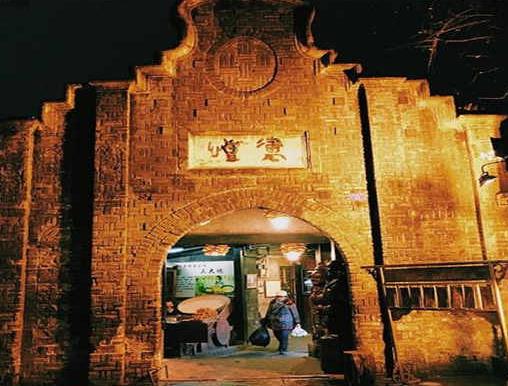 成都坐地鐵就能到的景點,文殊院古色古香、環球中心功能眾多