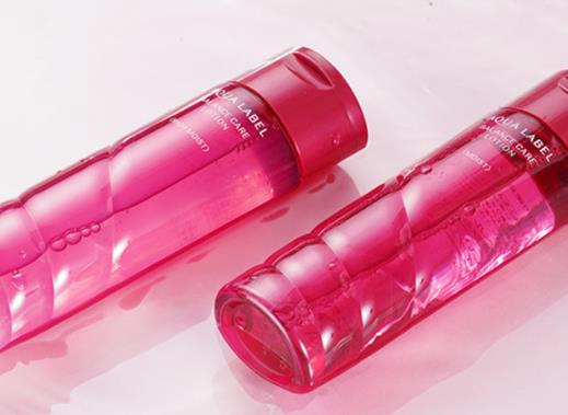 公認(rèn)最好用的化妝水,歐萊雅復(fù)顏清乳柔膚水、丸美巧克力青春絲滑水很溫和