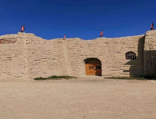 寧夏七大必去之地,西夏王陵非常神秘、沙坡頭壯麗而奇特