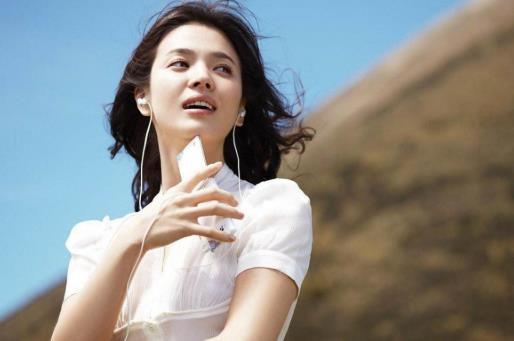 韓國最美十大女明星排行榜,金泰熙形象完美、李英愛令無數人為之傾倒