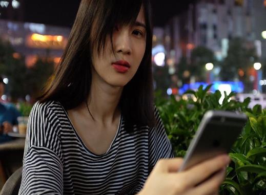 中國十大最火網紅排名,papi醬實力不可小覷、一禪小和尚粉絲突破千萬