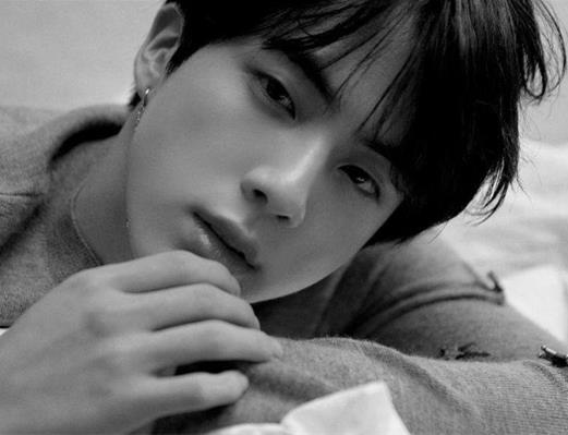 BTS組合顏值排名,金泰亨曾獲最帥面孔第一,田柾國也是世界首帥