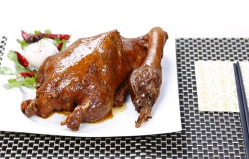 國內(nèi)最好的日本料理學(xué)院,瀨戶料理學(xué)院、糊世料理學(xué)院真正做到手把手教學(xué)