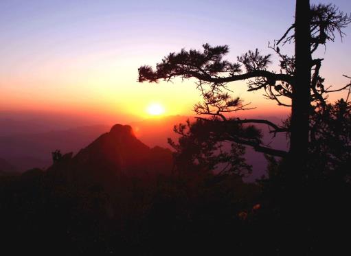 廣東十大必去名山排名,丹霞山風景優美、羅浮山山勢雄偉壯觀