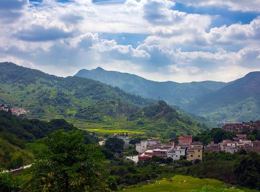 廣東十大必去名山排名,丹霞山風景優美、羅浮山山勢雄偉壯觀