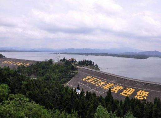 安徽省十大水庫排名,梅山水庫調節水流很不錯,響洪甸水庫已成旅游景點