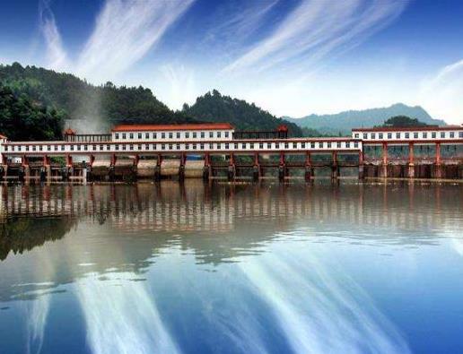 湖南十大水電站,五強(qiáng)溪水電站是湖南發(fā)電量第一、東江水電站建立漫長