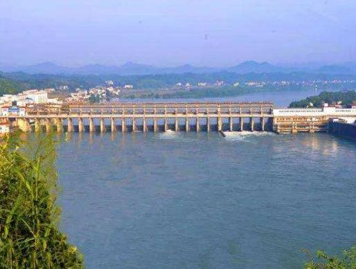 湖南十大水電站,五強(qiáng)溪水電站是湖南發(fā)電量第一、東江水電站建立漫長