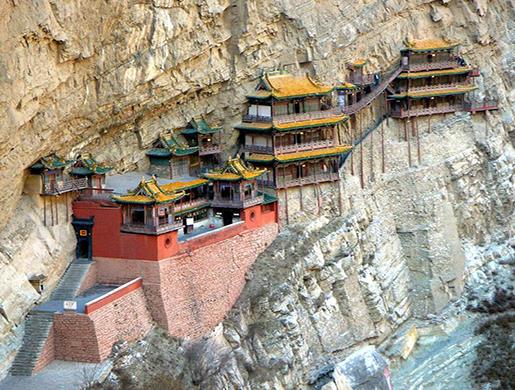 世界十大危險建筑排名,首都之門水平頂級、比薩斜塔知名度高