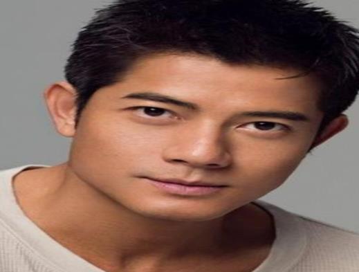 香港十大知名男星,張國(guó)榮永垂不朽,成龍成就卓越
