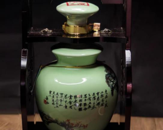 江西十大名酒排行榜,清華婺酒原材料豐富、四特酒受大眾喜愛